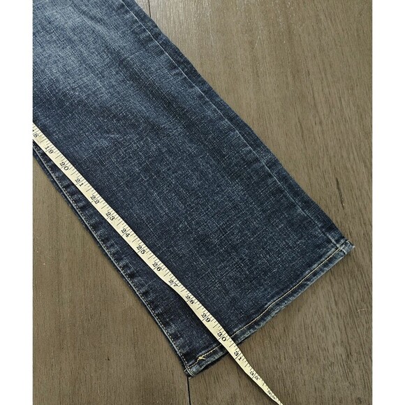 Levi's Signature Classic Boot Cut Jeans Size 14 M Med Wash 5 Pocket NEW Mid Rise - Picture 3 of 9